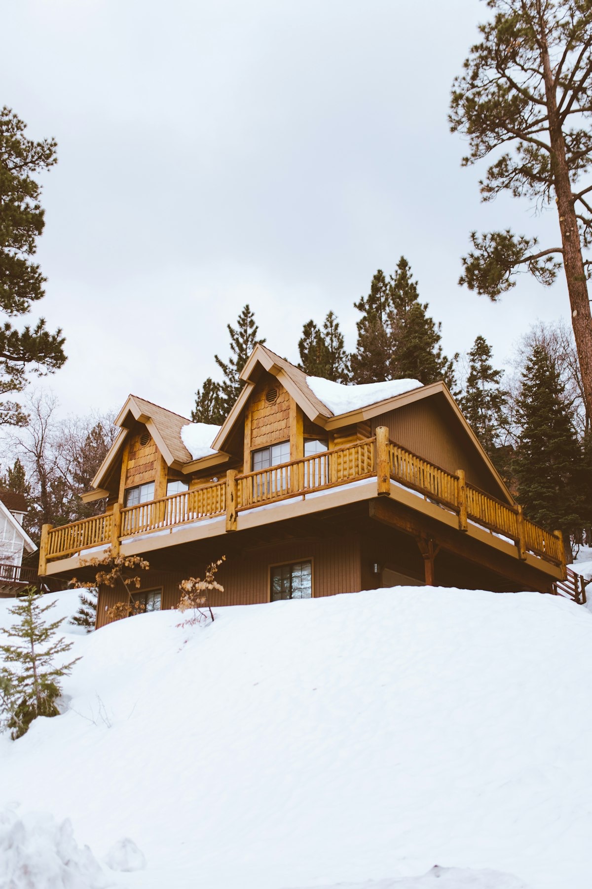 Snow Load, Fire Clearance, and Mountain Disclosures: What Big Bear Lake Buyers Need to Know