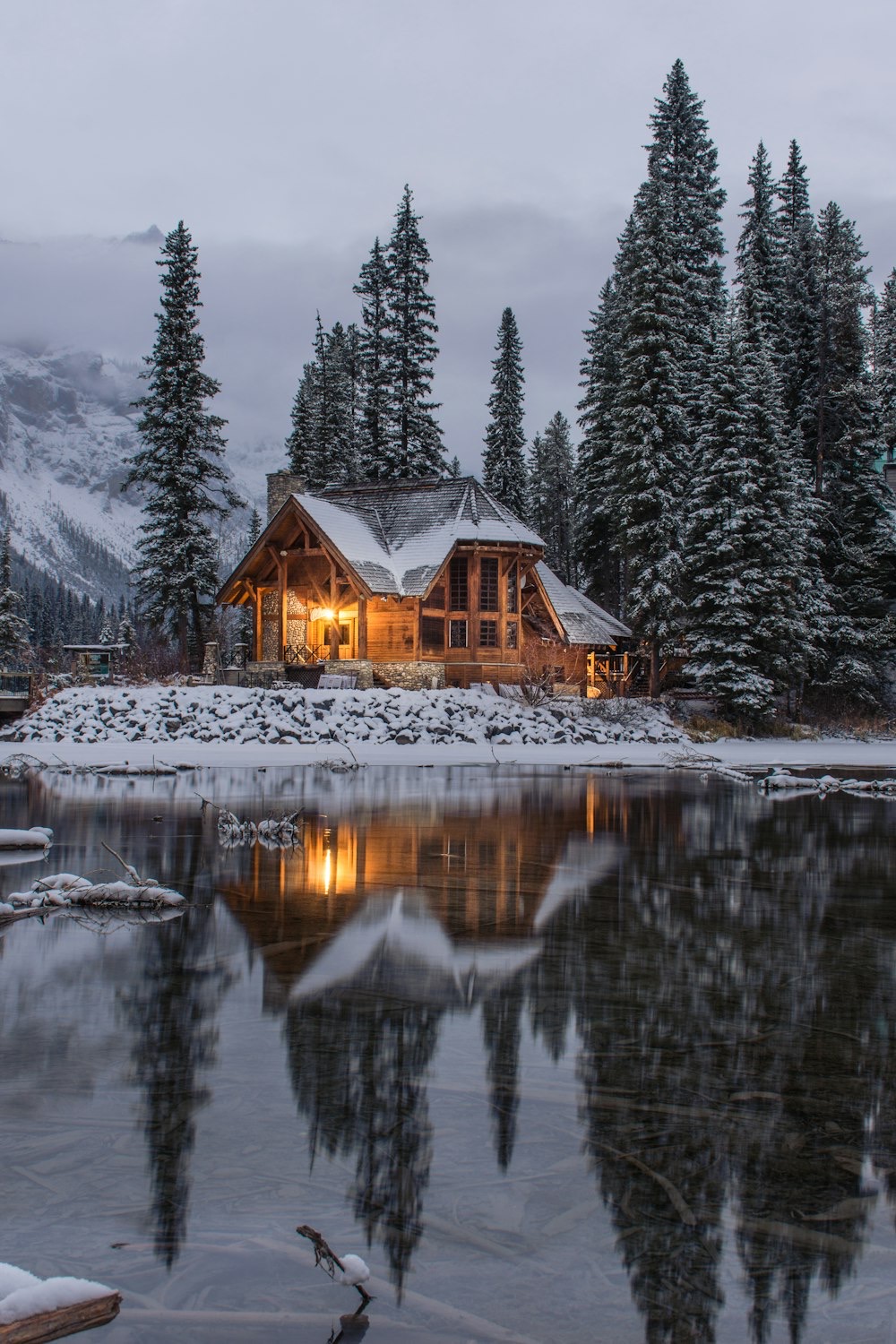 Big Bear Lake mountain cabin in the forest