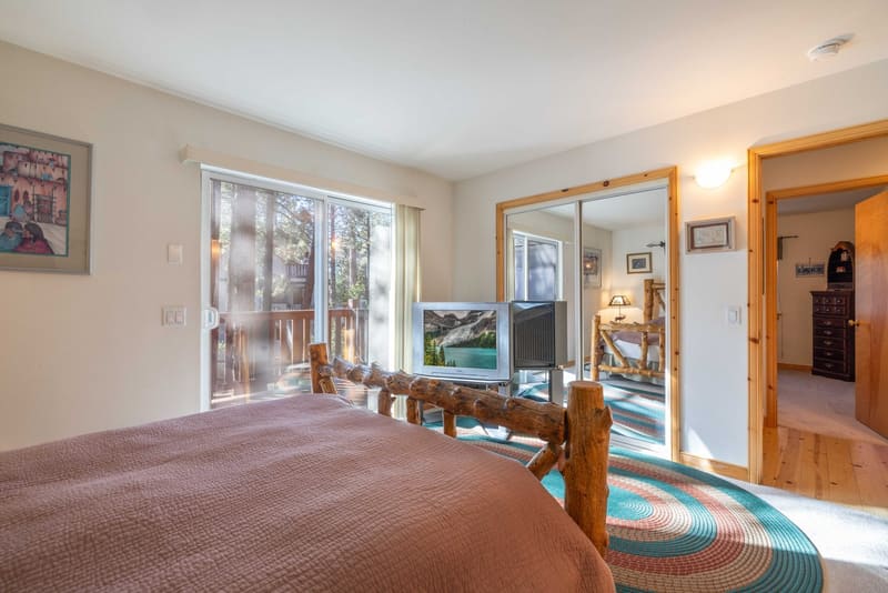 Second bedroom